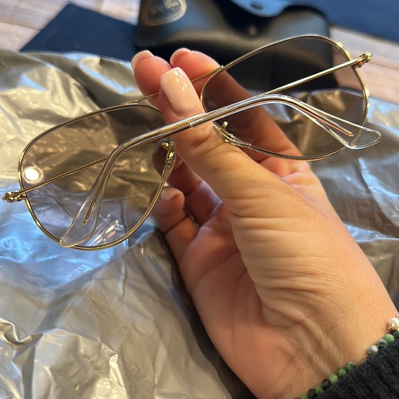 Rayban Aviators - Picture 2 of 7